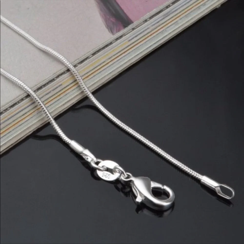 COPY - NEW 925 STERLING SILVER SNAKE CHAIN NECKLACE,NICE NECKLACE,CUTE NECKLACE - Picture 5 of 5